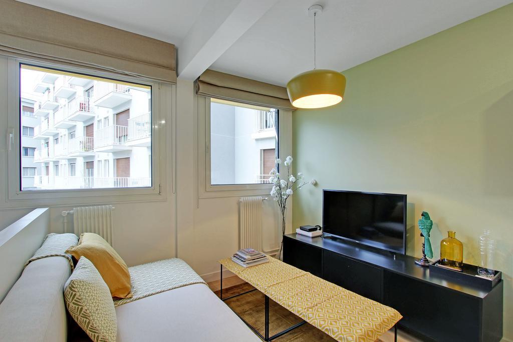 Pick A Flat'S Apartment In Eiffel Tower- Boulevard De Grenelle Paris Exteriör bild